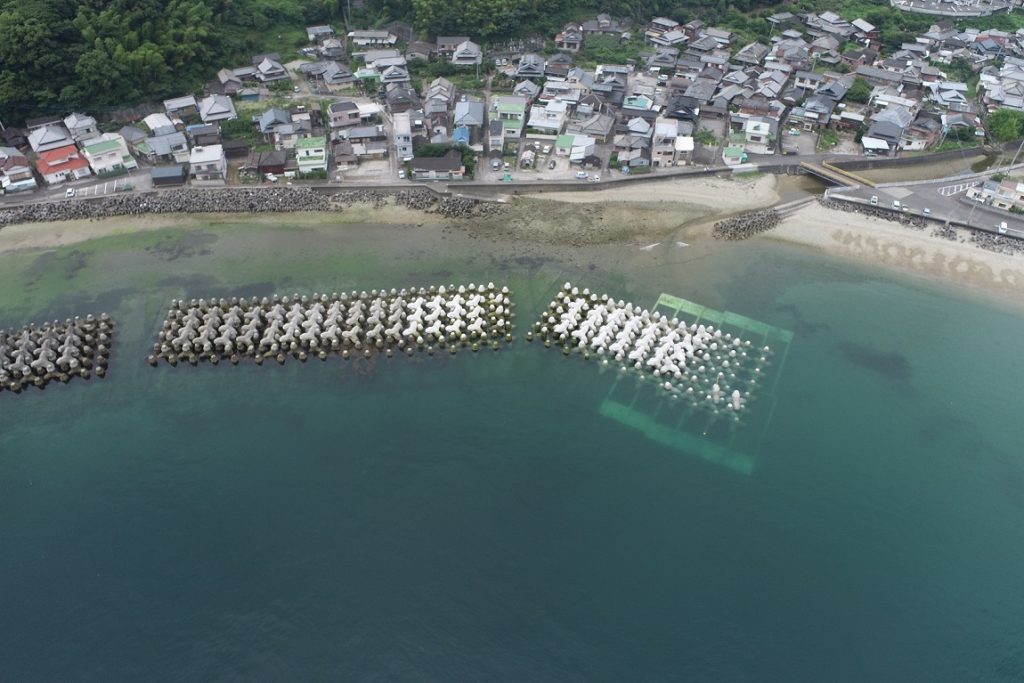海岸保全施設整備事業　上浦漁港海岸保全施設整備(第8期)工事