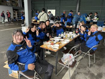 R8　慰労会（花見）開催